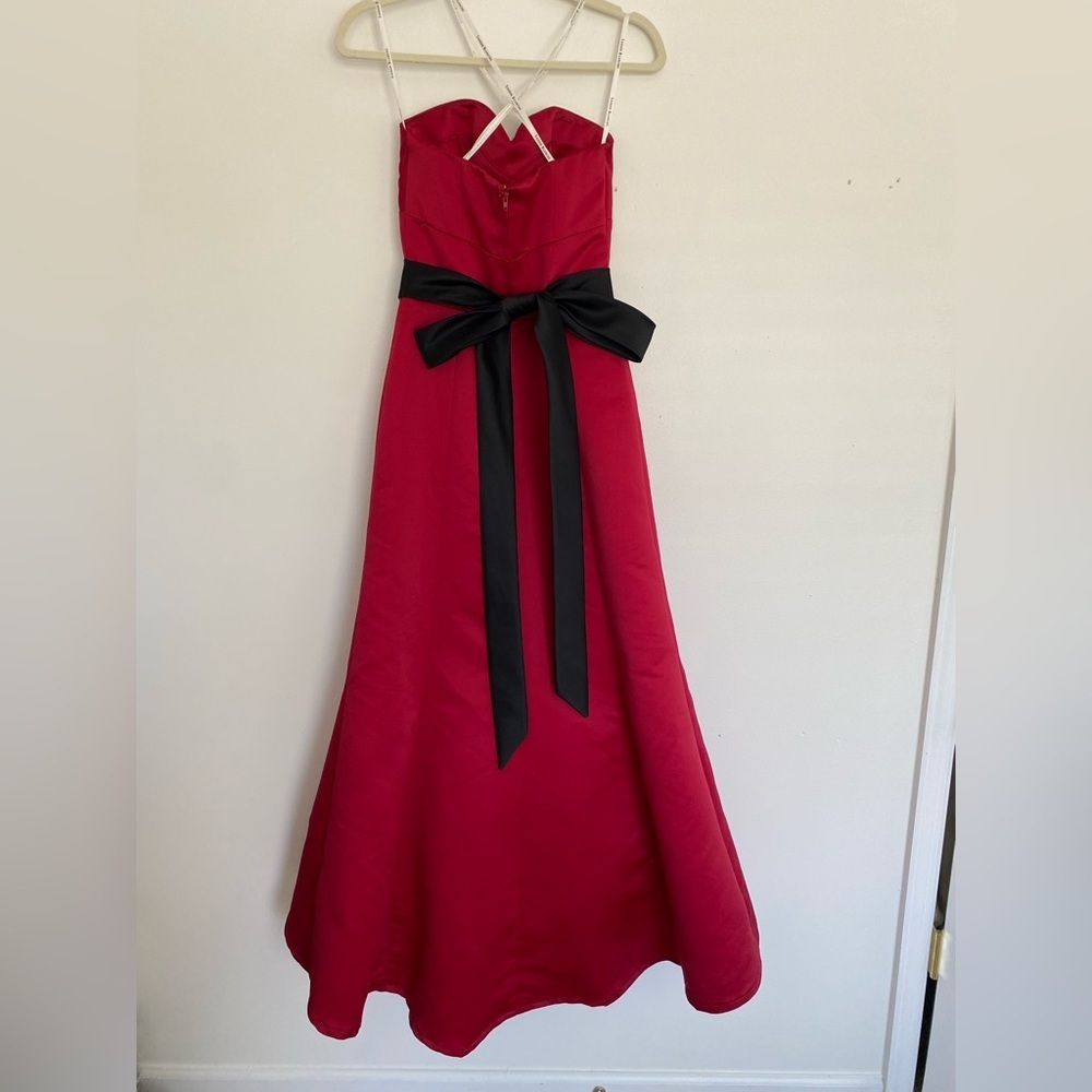 Saison Blanche Red Formal Cocktail Prom HOCO Party Dress Gown Sz 2 Big Bow Black